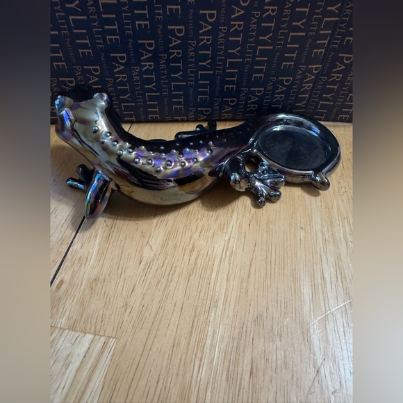Partylite, Rainbow Noir Gecko Tealight Holder. - Picture 9 of 11